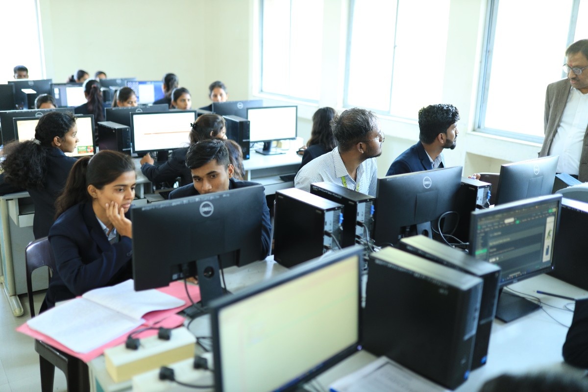 Parikrama College Laboratories